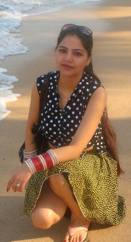 Fuck My Indian GF are pleased to offer you xxx pics featuring Indian Babe in hard fuck action